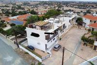 2 Bedroom Ground floor apartment · Mazotos (Larnaca) for sale 