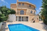 6 Bedroom Detached house in Asgata (Limassol) for sale 