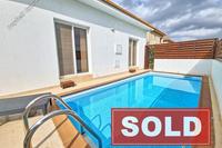 2 Bedroom Semi-detached bungalow in Avgorou (Famagusta) for sale 