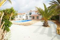 7 Bedroom Detached house in Peyia (Paphos) for sale 