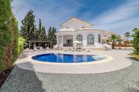 4 Bedroom Detached house in Agia Thekla (Famagusta) for sale 