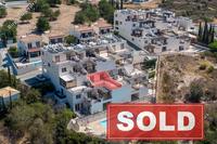 2 Bedroom Apartment in Peyia (Paphos) for sale 