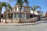 4 Bedroom Detached house in Archangelos (Nicosia) for sale 