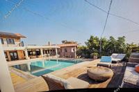 5 Bedroom Detached house in Parekklisia (Limassol) for sale 