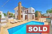3 Bedroom Detached house in Agia Thekla (Famagusta) for sale 