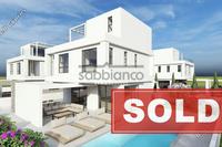 4 Bedroom Detached house in Paralimni (Famagusta) for sale 