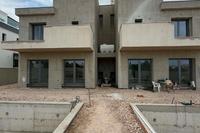 4 Bedroom Semi-detached house in Mandria Pafou (Paphos) for sale 