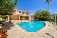 6 Bedroom Detached house · Parissinos (Nicosia) for sale 