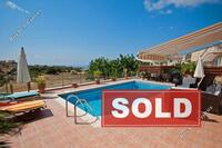 2 Bedroom Bungalow · Peyia (Paphos) for sale 