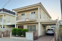 4 Bedroom Semi-detached house · Makedonitissa (Nicosia) for sale 