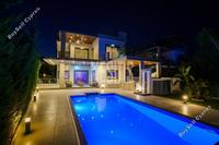 4 Bedroom Detached house · Agios Tychonas (Limassol) to rent 