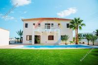 4 Bedroom Detached house in Agios Athanasios (Limassol) for sale 