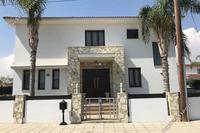4 Bedroom Detached house in Aradippou (Larnaca) for sale 