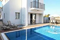 3 Bedroom Detached house in Dromolaxia (Larnaca) for sale 