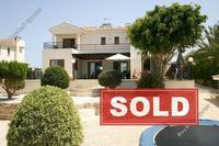 4 Bedroom Detached house · Sea Caves Peyia (Paphos) for sale 