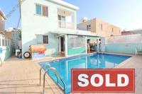 4 Bedroom Detached house · Xylofagou (Larnaca) for sale 