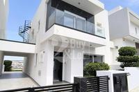 3 Bedroom Detached house in Agia Fyla (Limassol) for sale 