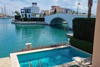3 Bedroom Semi-detached house · Limassol Marina (Limassol) for sale 