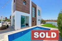 3 Bedroom Detached house in Kapparis (Famagusta) for sale 