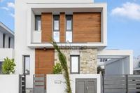 4 Bedroom Detached house in Ormideia (Larnaca) for sale 