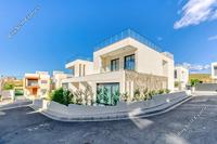 4 Bedroom Detached house in Germasogeia (Limassol) for sale 