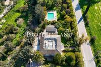 5 Bedroom Detached house · Aradippou (Larnaca) for sale 