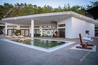 6 Bedroom Bungalow · Louvaras (Limassol) for sale 