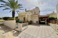 2 Bedroom Detached house in Peyia (Paphos) for sale 
