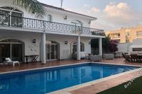 4 Bedroom Detached house in Makedonitissa (Nicosia) for sale 