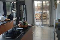 5 Bedroom Detached house in Dekeleia (Larnaca) to rent 