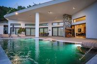 6 Bedroom Detached house · Louvaras (Limassol) for sale 