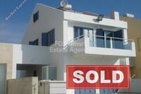4 Bedroom Semi-detached house · Pervolia (Larnaca) for sale 