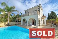 2 Bedroom Detached house · Sea Caves Peyia (Paphos) for sale 