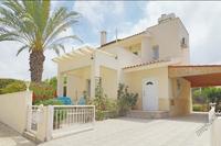 2 Bedroom Detached house in Peyia (Paphos) for sale 