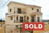 4 Bedroom Detached house · Paralimni (Famagusta) for sale 