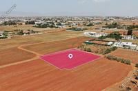 1872 SQM Land in Palaiometocho (Nicosia) for sale 