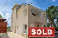 3 Bedroom Detached house · Kissonerga (Paphos) for sale 
