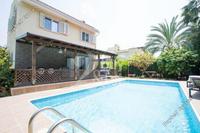 3 Bedroom Detached house in Coral Bay (Paphos) for sale 