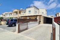 3 Bedroom Detached house in Kato Paphos Universal (Paphos) for sale 