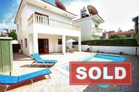 3 Bedroom Detached house · Kato Paphos (Paphos) for sale 