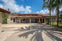 5 Bedroom Detached house · Agios Athanasios (Limassol) for sale 