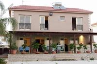 4 Bedroom Detached house in Agia Thekla (Famagusta) to rent 