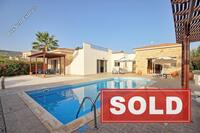 3 Bedroom Bungalow · Sea Caves Peyia (Paphos) for sale 