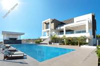 6 Bedroom Detached house · Germasogeia (Limassol) for sale 