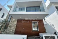 4 Bedroom Detached house · Dromolaxia (Larnaca) for sale 