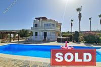 4 Bedroom Detached house in Sea Caves Peyia (Paphos) for sale 