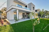 4 Bedroom Detached house in Agios Tychonas (Limassol) to rent 