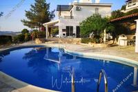 3 Bedroom Detached house in Kamares Tala (Paphos) for sale 