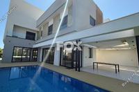 5 Bedroom Detached house in Agios Tychonas (Limassol) to rent 
