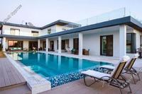 8 Bedroom Detached house · Makedonitissa (Nicosia) to rent 